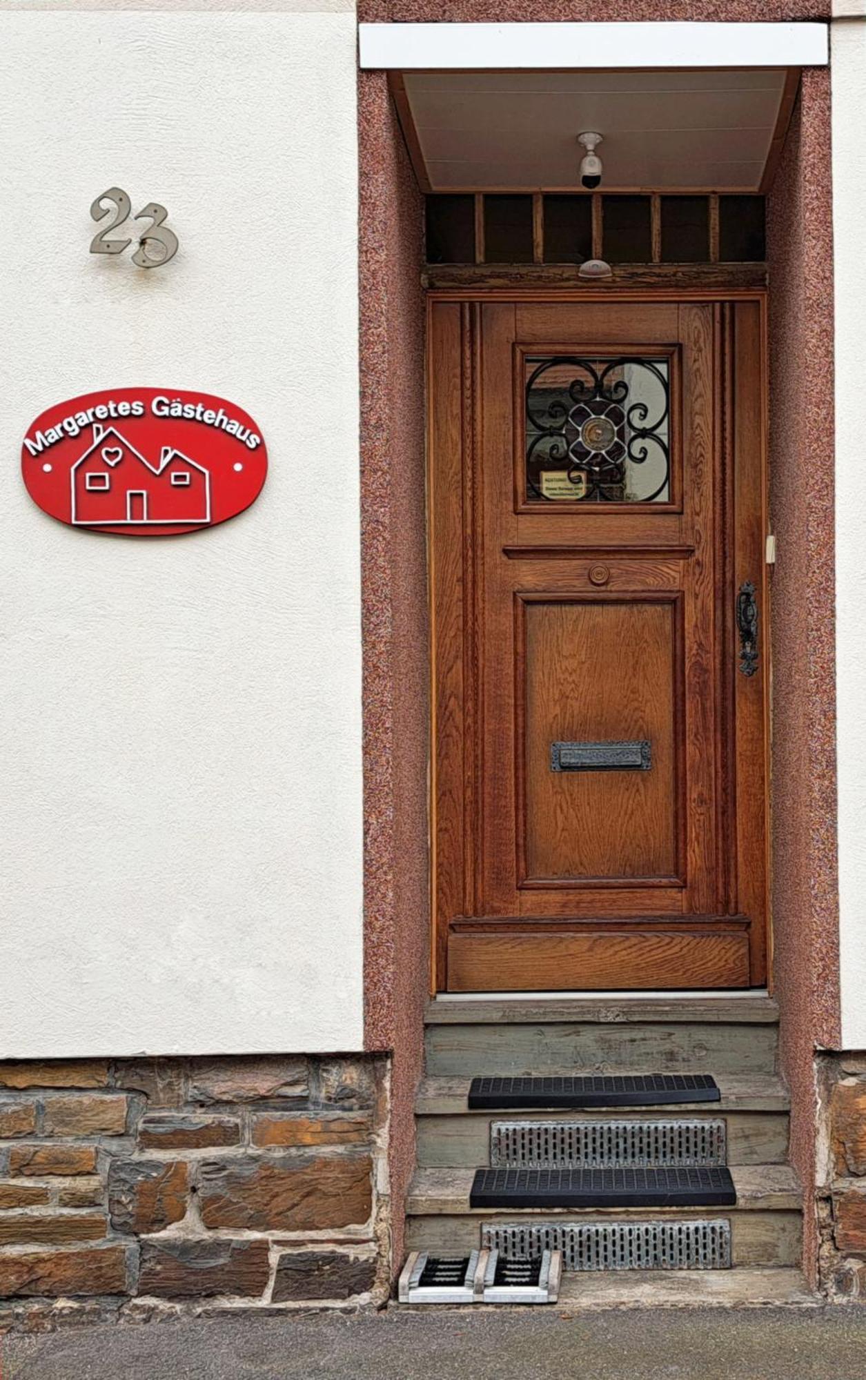 Margaretes Gaestehaus Am Rheinsteig Wanderer Radfahrer Familien Business-Reisende Wlan Gratis Rheinbrohl Bagian luar foto